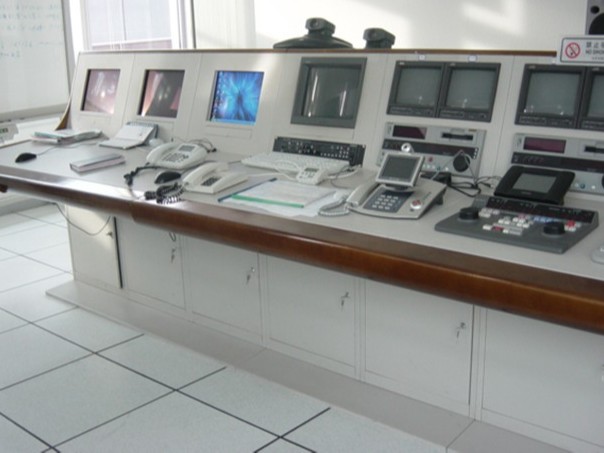 云南操作臺定制廠家如何做監控操作臺