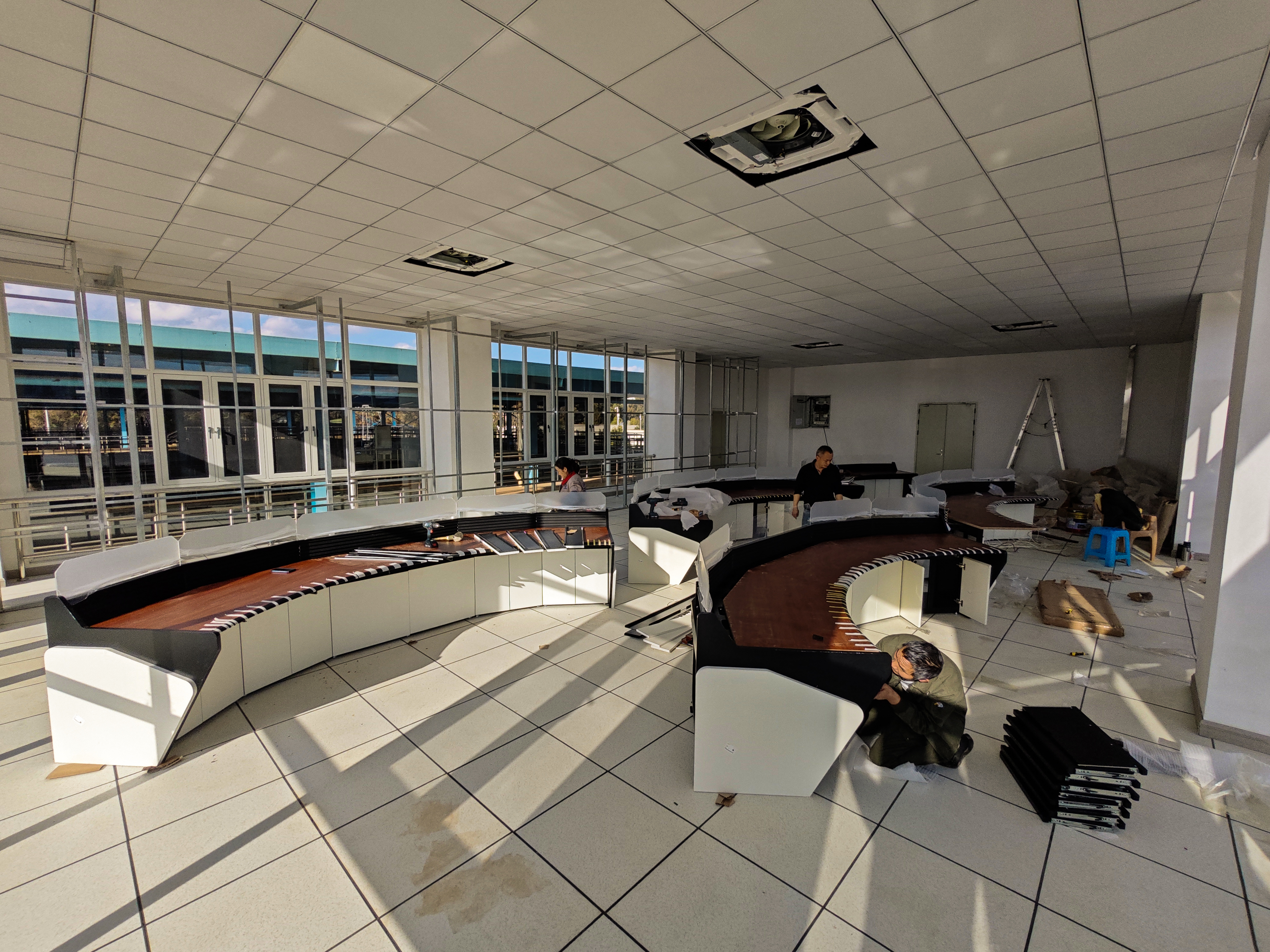 云茂公司：云南本地優秀的監控操作臺定制廠家，提供高效安全解決方案